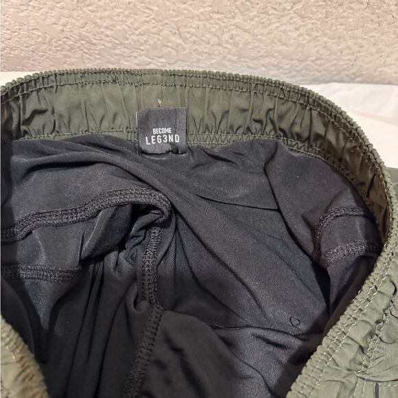 Leg3nd Green  Draw string shorts large - Picture 4 of 8